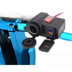 Cargador Usb Con Voltimetro Y Encendedor3 - Punto Llantas 2